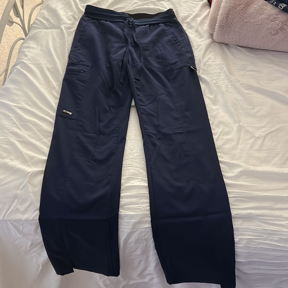 Grey’s Anatomy By Barco scrub pants - Picture 2 of 5